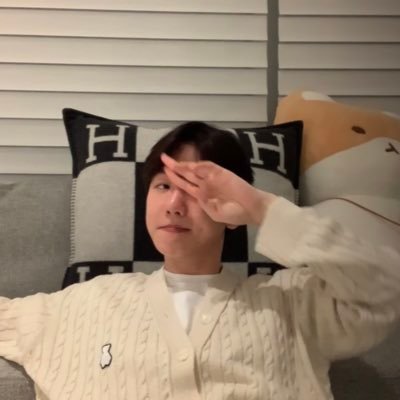 백현이의 첨이자 마지막 돼줄게 💫| we are one