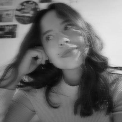 eli_296's profile picture. Me apasionan las palabras.