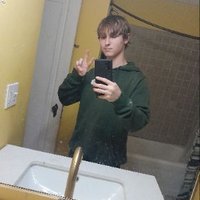 Nathan underhill (@nathanunde1275) Twitter profile photo