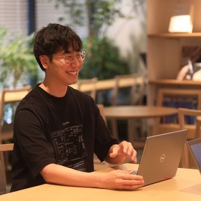 2025 Japan AWS Ambassadors / 2024 Japan AWS Top Engineers / Google Cloud Partner Top Engineer 2025選出。AWS、Google Cloudの気になったトピックを共有します。勉強に合う音楽も紹介していきたい。