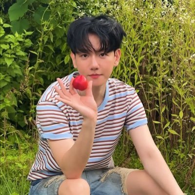 usernot000's profile picture. 23y/0 baekhyun’s merry 🇲🇾🍓