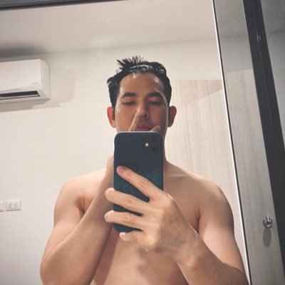 Kimpan398's profile picture. 