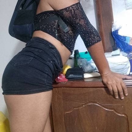 TRAVESTI DE CLOSET.
🍑🍑🍑🍑🍑🍑🍑100 %pasiva
30 años