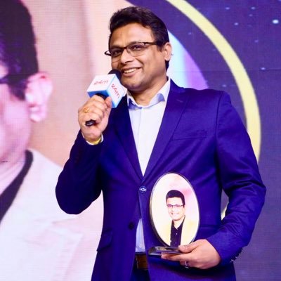 CMO| Award Winning Brand Maverick| Banking| Fintech |ASIA’s 100 PowerLeader | Guinness World Record | CSR |Tweets are personal |