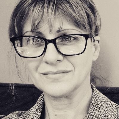 AHCP-PhD funded candidate in Museology @UoMICP researching the influence of bookish emotions in book exhibition experiences. Works @TheJohnRylands