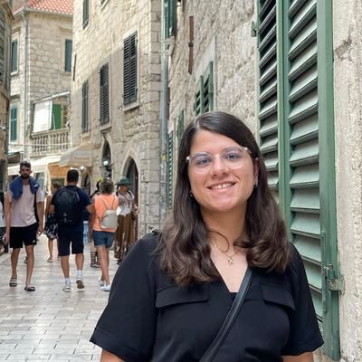 arbrita_uka's profile picture. Astro-Physics student, journalist/researcher and a very proud Liverpool fan 😎