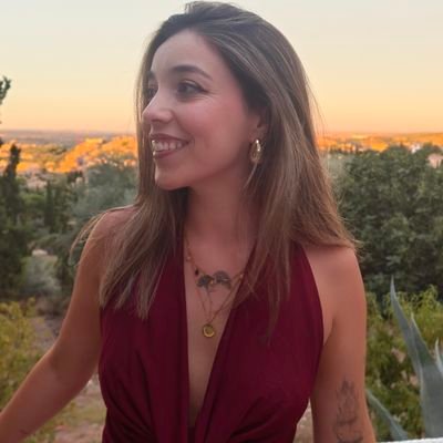 En cada pueblo hay un boticario y un trotskista, por eso milito en @anticapi_ ☭💜