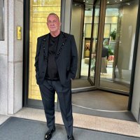 Douglas Hall (@hall2707hall) 's Twitter Profile