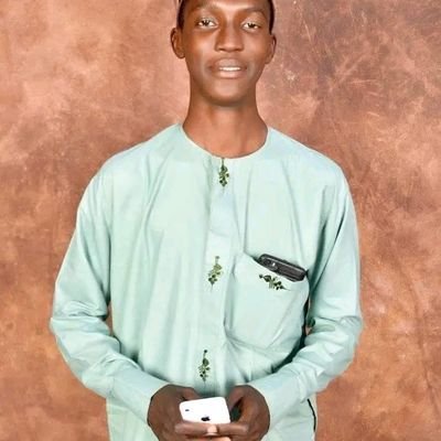 Artist 🎶
Writer✍️
Football Lover⚽
Allah Yakarama Annabi Muhammad S...a...w Daraja Amin🥰