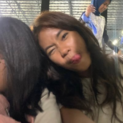 naziraamaulana's profile picture. maba psiko bagi duo ‘24 🩵