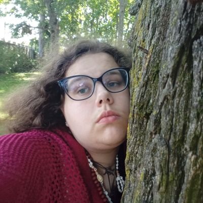 beathyra's profile picture. Artist w/ autism, Wicca pagan-witch, hippie, Hufflepuff, KHAYATstan, LGBT, feminist, she/her, artist, gamer, INFJ, multi-talented, 22 y/o. #StandwithUkraine