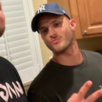 Simply (@yaboisimply) 's Twitter Profile
