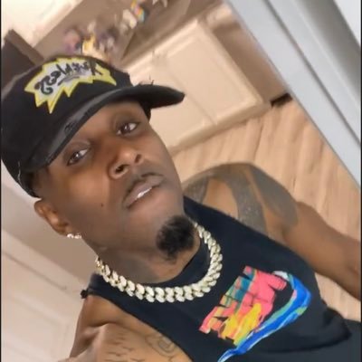 Yoshiimover9000's profile picture. 