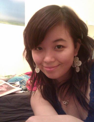 thetmon4's profile picture. 