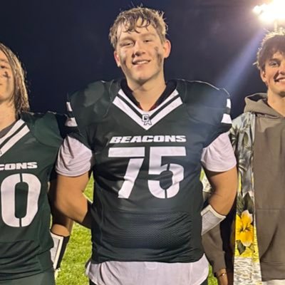 Minnesota, Concordia Academy ‘26 |6’4 245| O-line: LT /D-line: DT | Bench: 275 Squat: 365 Clean: 220 (hudl) https://t.co/6IBOaieCJn