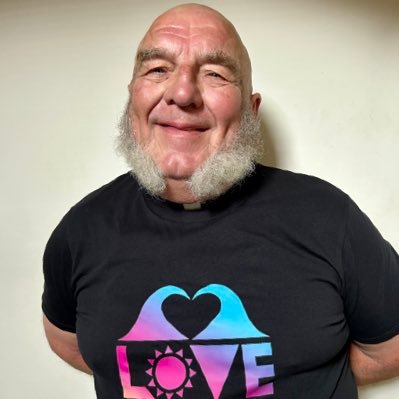 Born UK, Baptised Malta, Ordained South Africa, Home in Suffolk. Vicar, Franciscan, General Synod, Chaplain to anything with a badge 🏳️🌈Love💝Wins🏳️⚧️