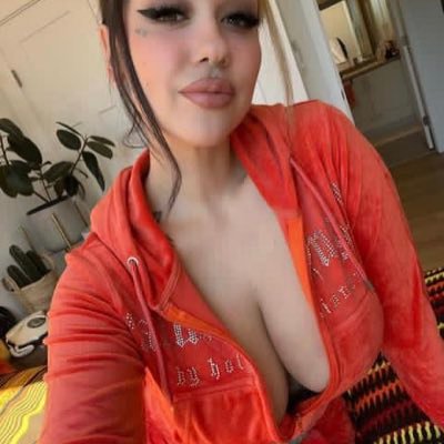I’m here for fun and sex chat me up on telegram or signal 423 215 9662
