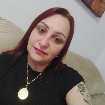 Mãe, professora de direita, gaúcha, espírita, colorada e tapada de nojo da esquerda! 🇧🇷🧉👩🏫