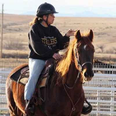 dwilkins13's profile picture. An adaptable glass half full kind of gal.