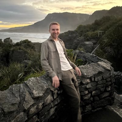 spinter18's profile picture. a lot of bad takes on bad shows (he/him)