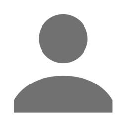 Lucychits's profile picture.