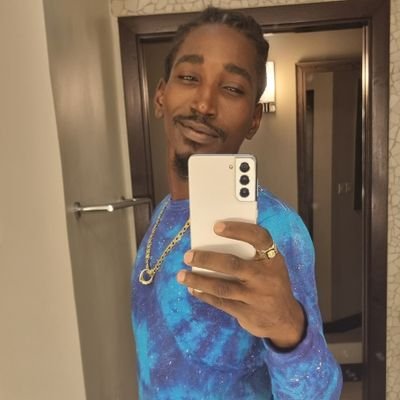 Artist, songwriter & producer. Hit me up at lifuhonthabeat.void@gmail.com for bookings etc. Youtube: https://t.co/0hTVOm83fB…
