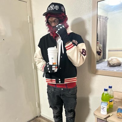 FinesseMeBands's profile picture. https://t.co/NAIqT3WueL