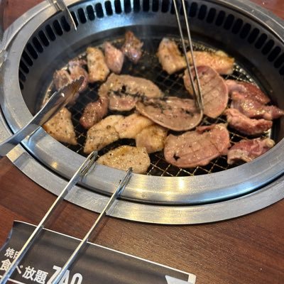 bQcsCRO4V599287's profile picture. 裏垢女子。 マチアプの愚痴。性癖の垂れ流し。DMは気分。