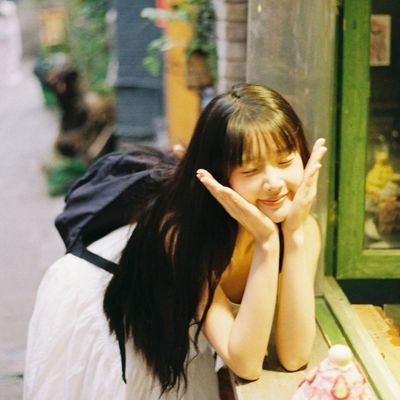 fullofwell's profile picture. 