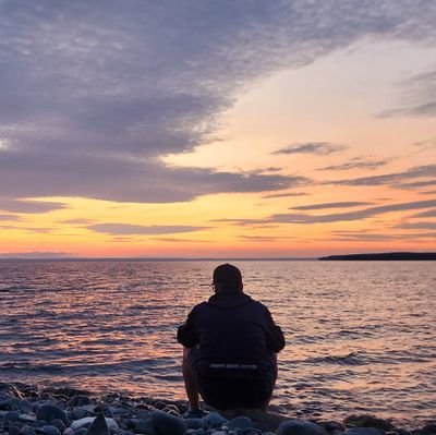 RichHowieNL's profile picture. Planned to be a pro baseball or hockey player, but seems size & talent were important. Got married, had kids & got a dog. It all worked out. Views are my own.