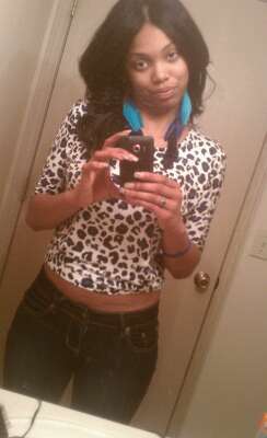 CANdACe_RENEE10's profile picture. #teamIDGAF #teamCapricorn #teamFollowback #teamWetWet lol #teamABC haha #teamdarkskind