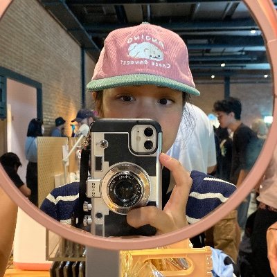 debbymrt's profile picture. here for the ☕