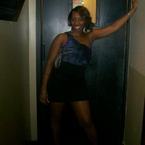 preciosa0925's profile picture. 