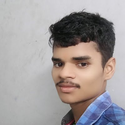 🤗 तकदीर भी बदलेगी तस्वीर भी बदलेगी हिम्मत ना हार मंजिल के मुसाफिर बस मेहनत कर एक दिन जिन्दगी भी बदलेगी 💫💫📚🇮🇳
