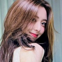 룰이 (@rule_kimm) 's Twitter Profile