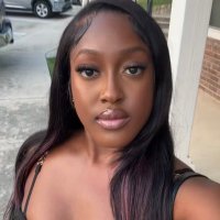 Val🧚🏾 (@kraveeval) 's Twitter Profile