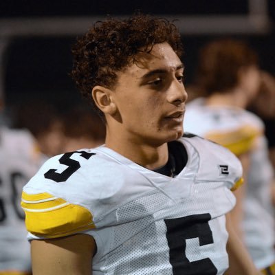 6’1” 195lbs | Class Of 2026 | Philomath HS | ATH | 3.8GPA | 541-609-7090 | Roccobdlr5@gmail.com |