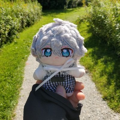 ◯あんスタ/泉、日和、スタライ
◯ツキウタ。/恋くん○サカモトデイズ/南雲
◯ゆめくろ○漫画○映画○日常ツイートばっかり○たまにお取引