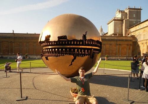 CMGuzi's profile picture. I shit on Hoes.