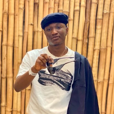 sephtheace's profile picture. poet-critic || technical writer || data analyst || author of 6 poetry books || arsenal || 44DB