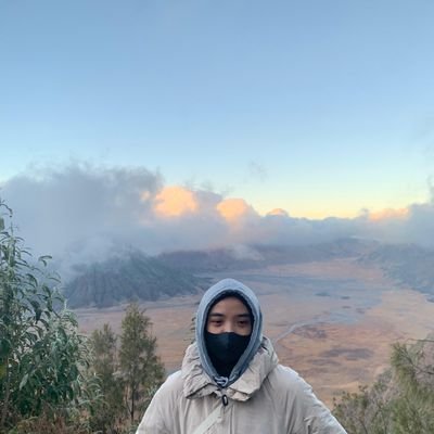 Akun random nih, kadang Kpop, kadang galau. yaa tergantung mood gua aja dah 🤣