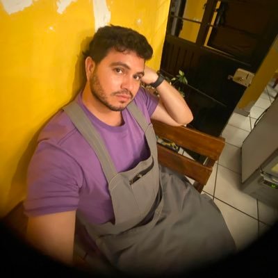 jonathan_de_gdl's profile picture. gay, acuario, cocinero, don plantas, gusto por los nalgones, peludos y morbosos, buscando ser feliz y el morbo da felicidad 😎✨