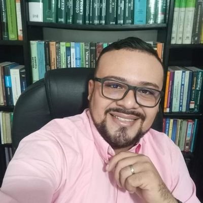 OrozcoAbogado's profile picture. Abg. litigante e investigador. Especialista en formación en Dcho Administrativo. Activista DDHH. Experto en administración del Talento Humano del sector público