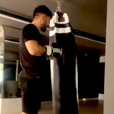 umutbozdmr's profile picture. fenerbahçe / messi / 🥊