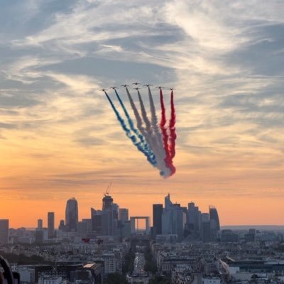 « Jamais plus qu'ici et jamais plus que ce soir, je n'ai compris combien c'est beau, combien c'est grand, combien c'est généreux, la France ! » - C. de Gaulle