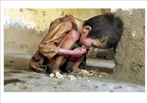 A child dies less than every 4 seconds everyday from something as simple as lack of food. Let's end the madness. http://t.co/Mq3NoS7MuF