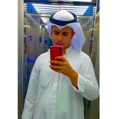 fllaah_24's profile picture. في عيوني حزن وبالخاطر كلام