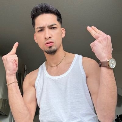 He/him, vers, I'm available to meet for fun and looking for a honest partner🍆🍆🍆
Telegram👇🏻👇🏻