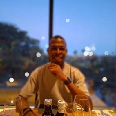 mpho_010's profile picture. I.G: @mpho_1.0