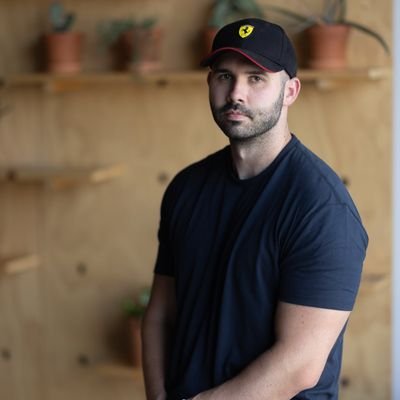 Ecomsidehustle's profile picture. Co-Founder, FBA Boss Academy | 8-Figure Amazon Seller | Section 8 Real Estate | Super Car Collector  | Start your journey here ⬇️